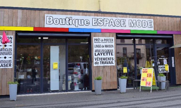 Coupiac magasin "Espace Mode"